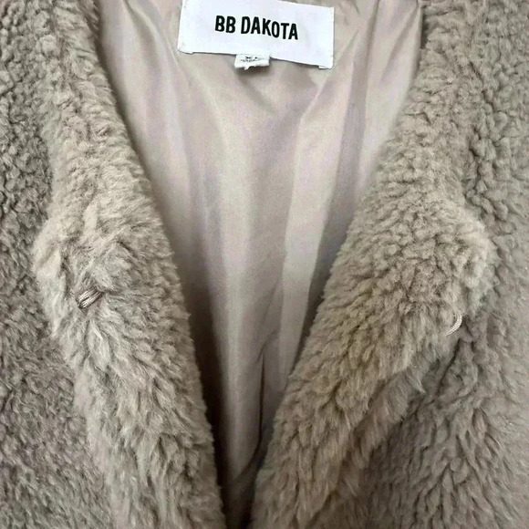 BB Dakota Fleece Jacket with Pockets - Picture 5 of 5